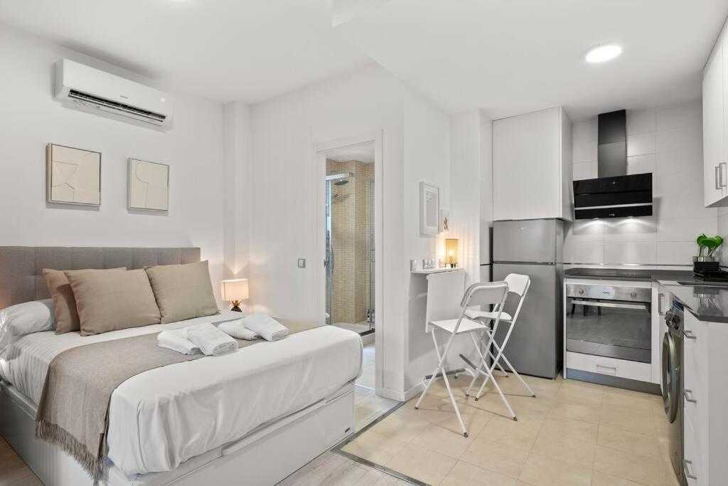Estudio Nice Stay Dos Aceras Málaga Dış mekan fotoğraf